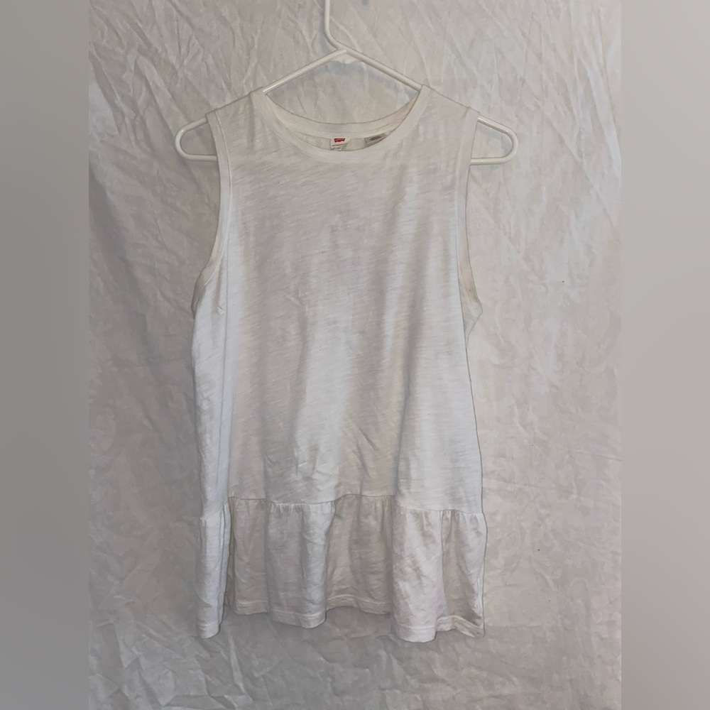 Levi’s peplum tank top